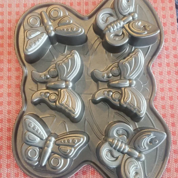 Nordic Ware Kitchen Nordic Ware Butterfly Cakelet Pan Mini